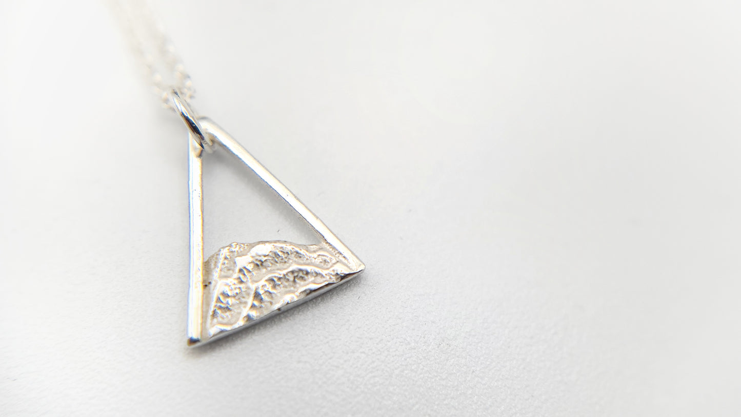 Mountain necklace: small